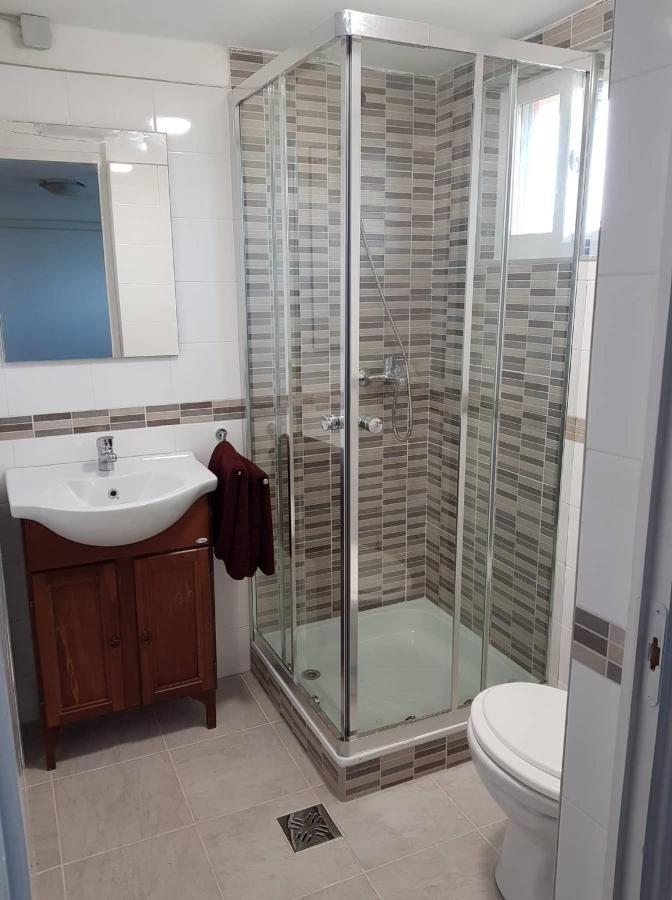 Airport16 Bed And Breakfast Вечеш Екстериор снимка